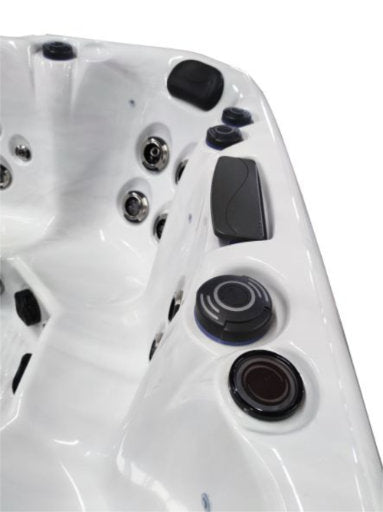 Platinum Spas Colombo V2 - Finesse Wellness BV