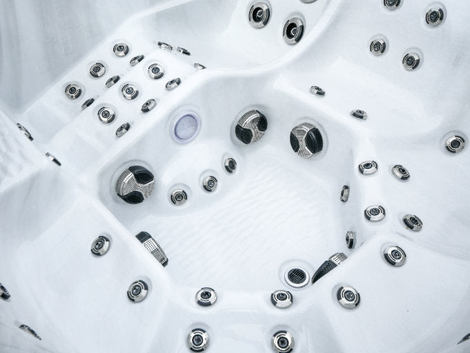 Platinum Spas Infinity - Finesse Wellness BV