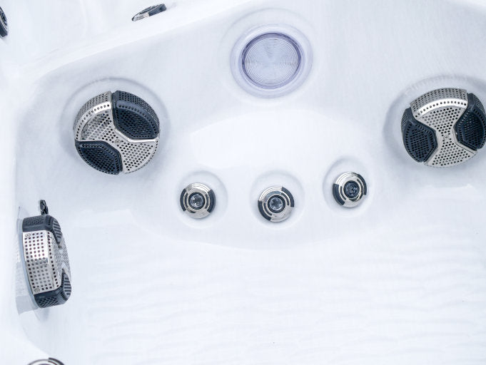 Platinum Spas Infinity - Finesse Wellness BV