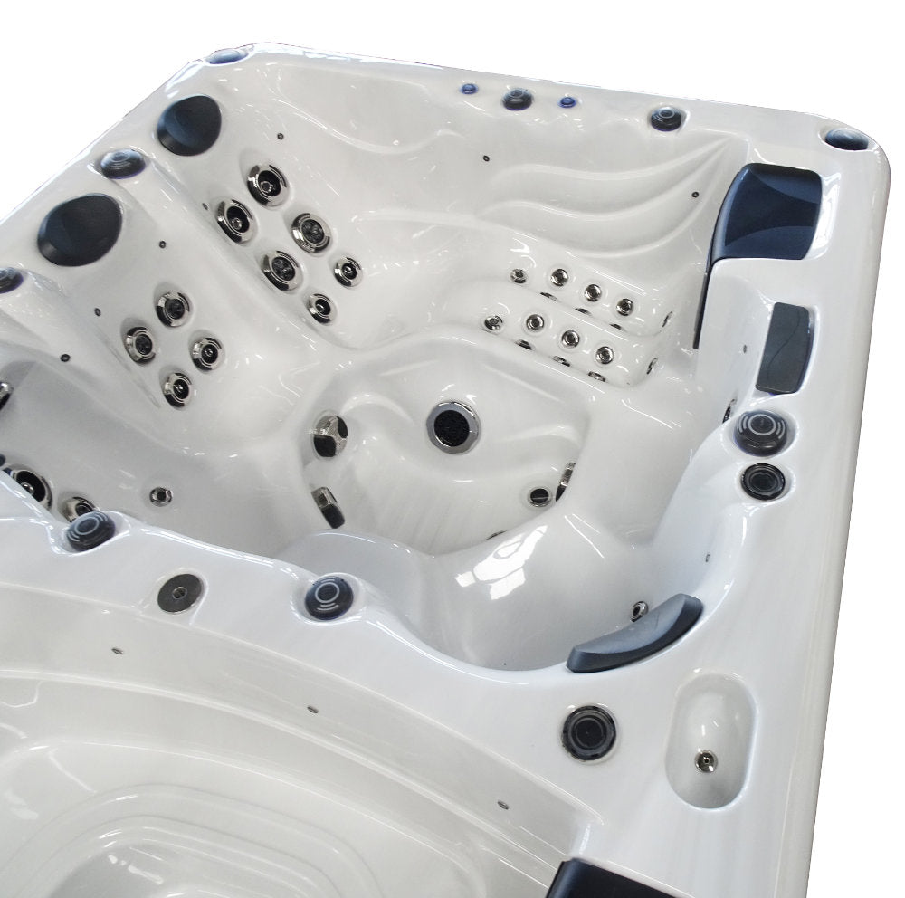 Platinum Spas Helios Zwemspa - Finesse Wellness BV