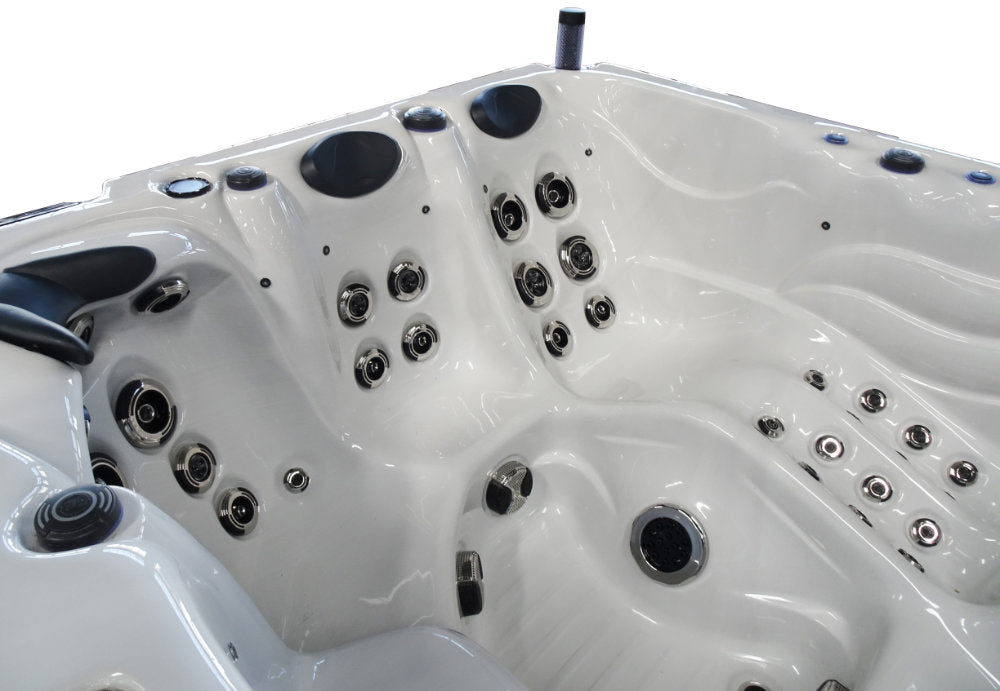 Platinum Spas Helios Zwemspa - Finesse Wellness BV