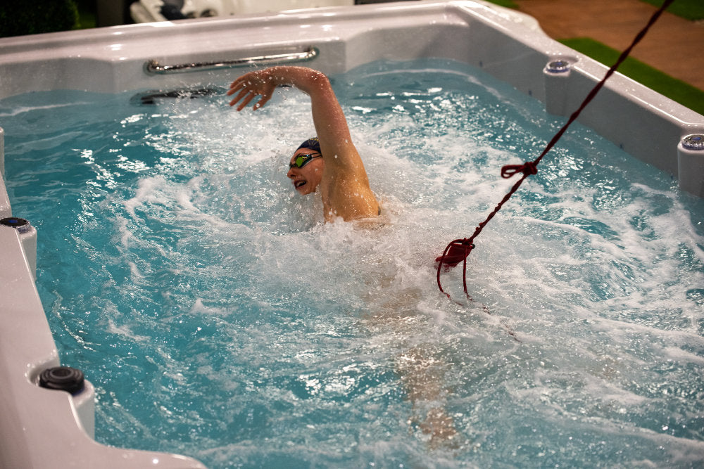 Platinum Spas Helios Zwemspa - Finesse Wellness BV