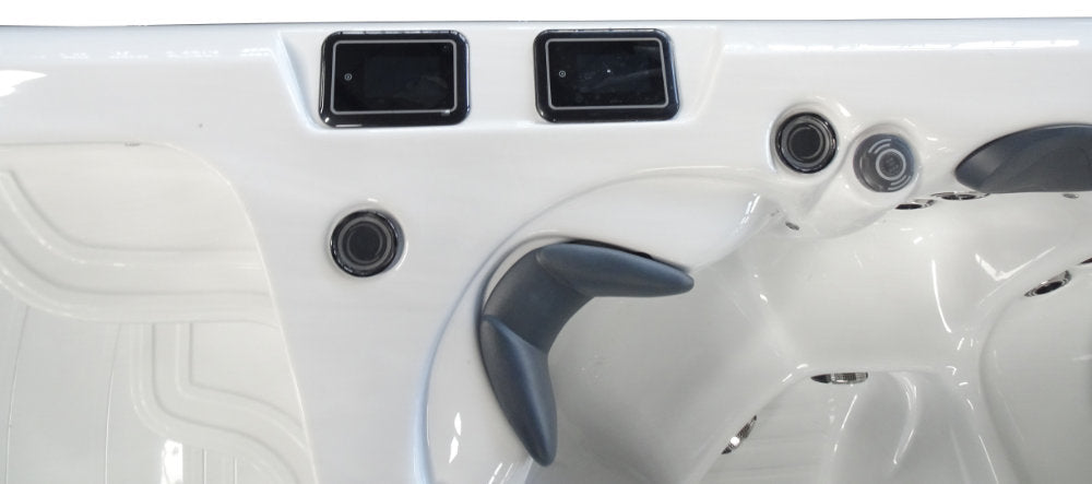 Platinum Spas Helios Zwemspa - Finesse Wellness BV