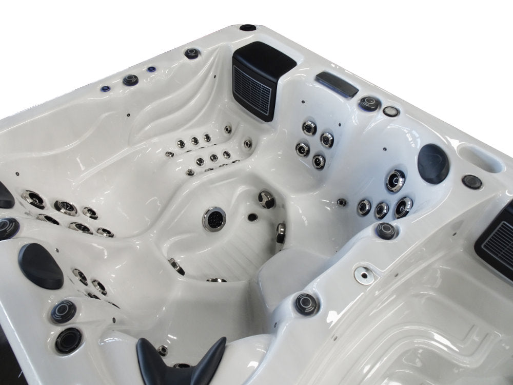 Platinum Spas Helios Zwemspa - Finesse Wellness BV