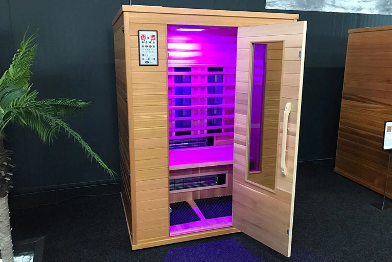 FS 140 Deluxe Cerderhouten Infrarood Sauna - Finesse Wellness BV